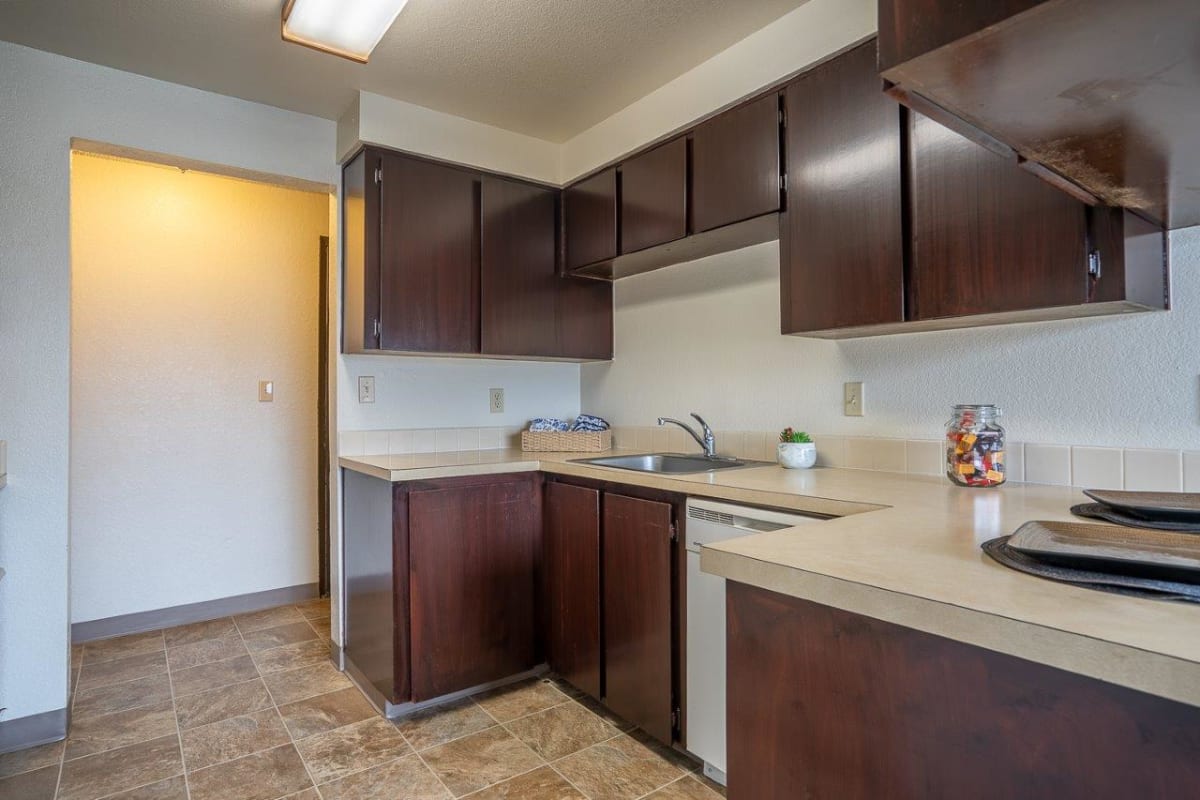 Photos and Video of Phoenix Manor / Seville in Kennewick, WA